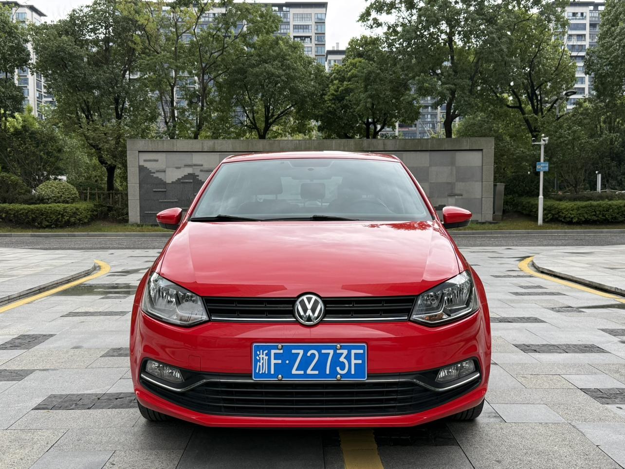 Volkswagen Polo 2016 thumb 9