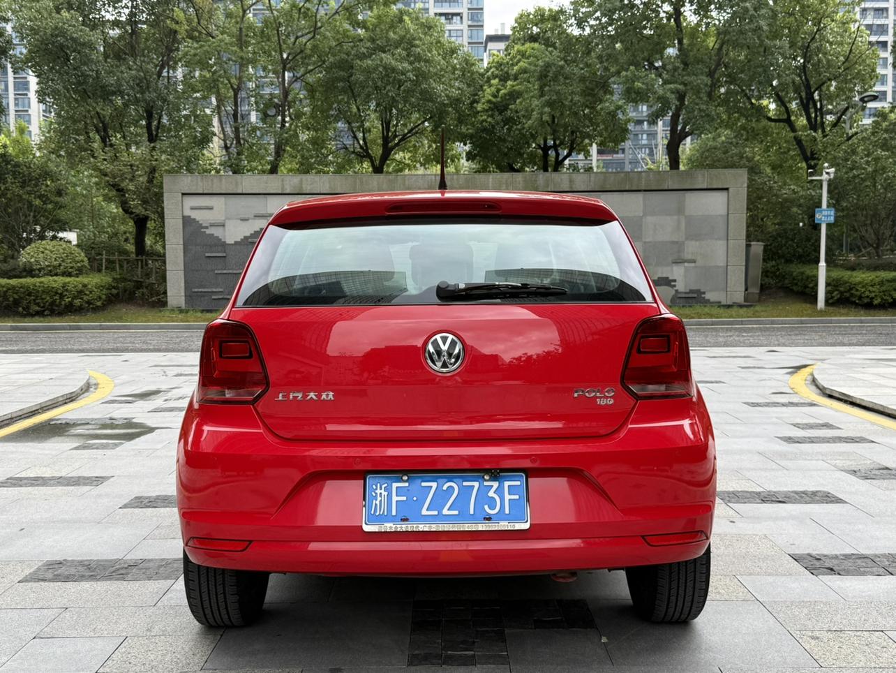 Volkswagen Polo 2016 thumb 12