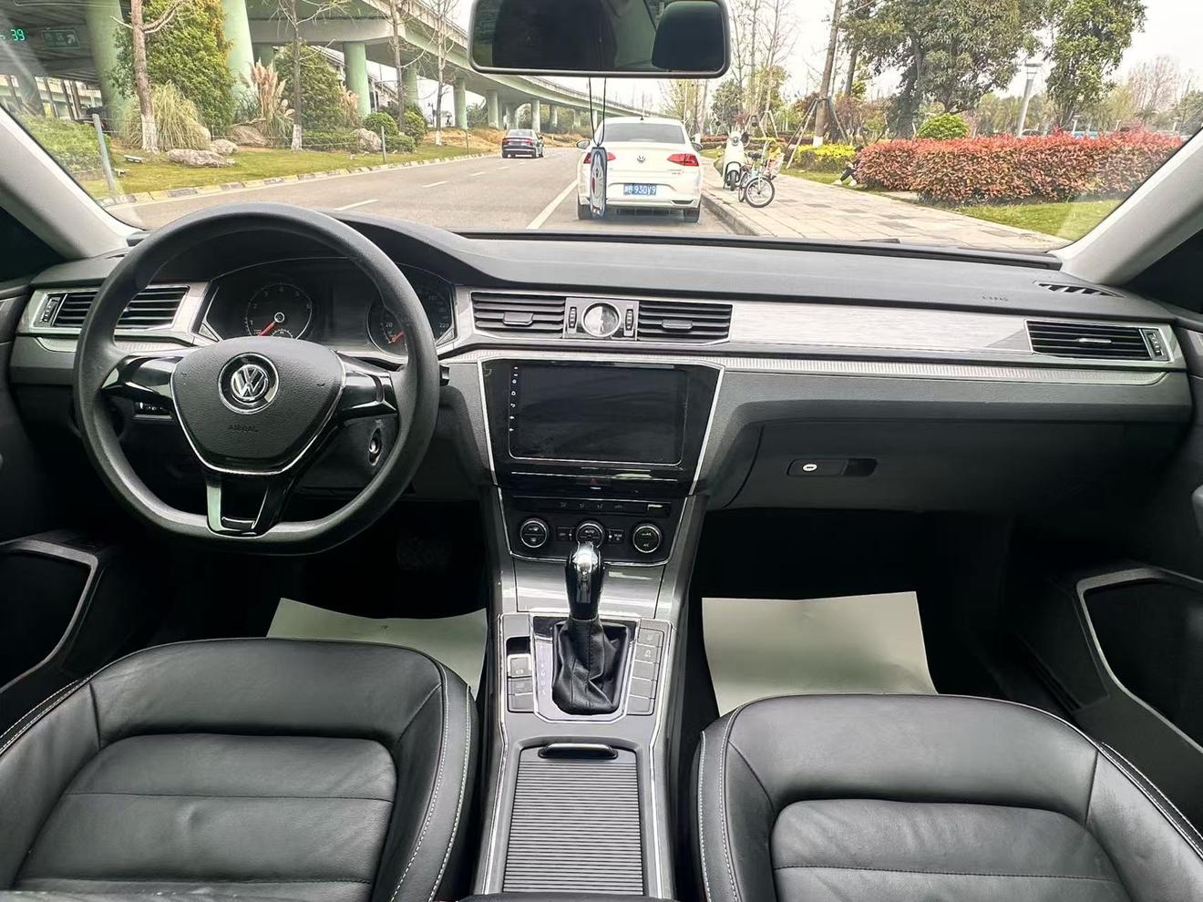 Volkswagen Passat (North America and China) 2015 thumb 5