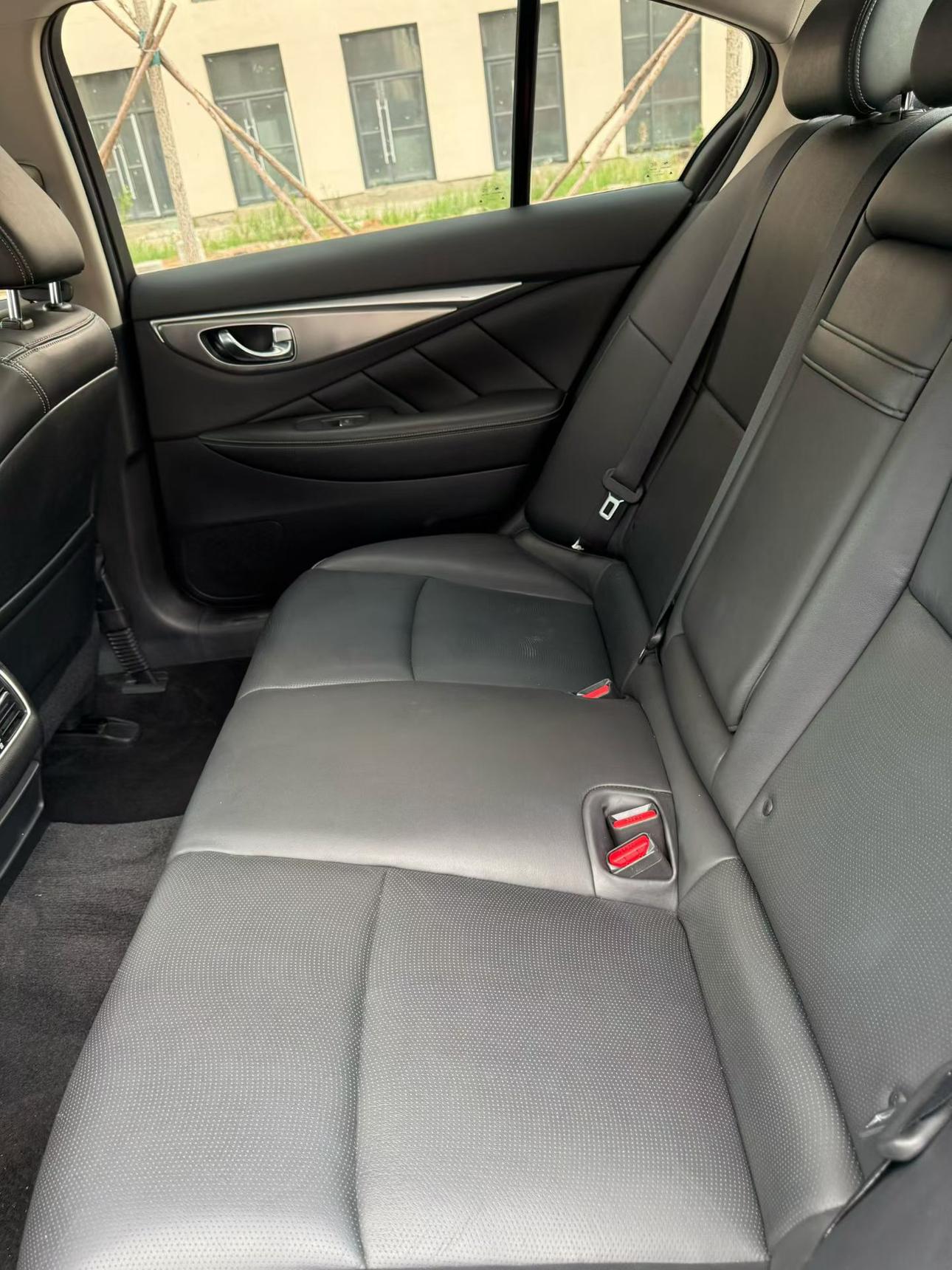 Infiniti Q50L 2016 thumb 7