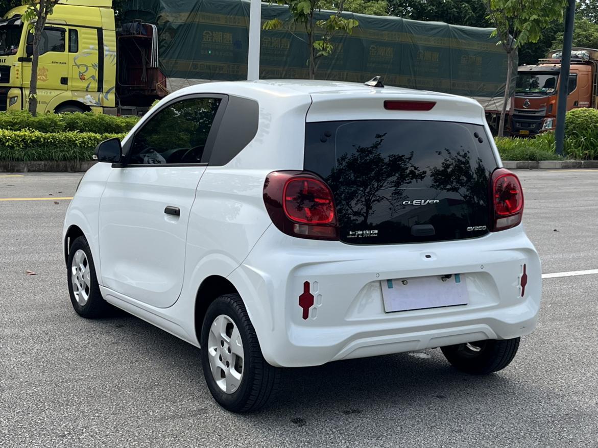 Roewe Clever 2021 thumb 2