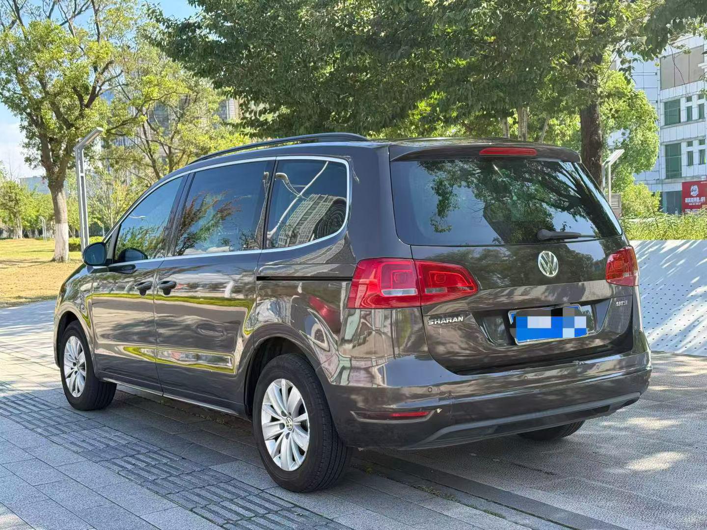 Volkswagen Jetta 2013 thumb 2