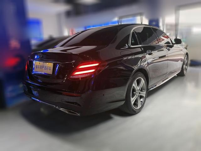 Mercedes-Benz E-Класс 2019 thumb 2