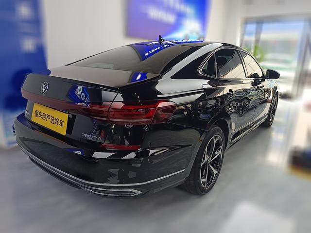Volkswagen Passat (North America and China) 2024 thumb 2