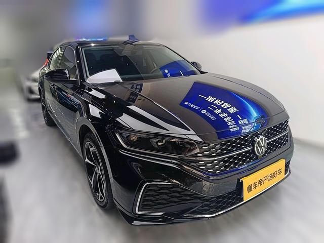 Volkswagen Passat (North America and China) 2024 thumb 12