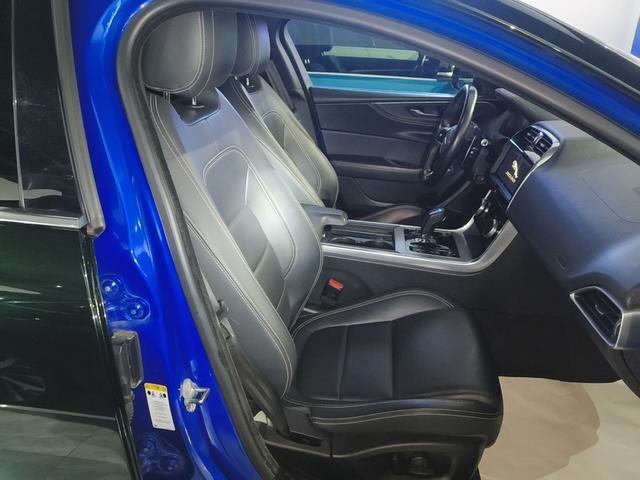 Jaguar XEL 2020 thumb 9