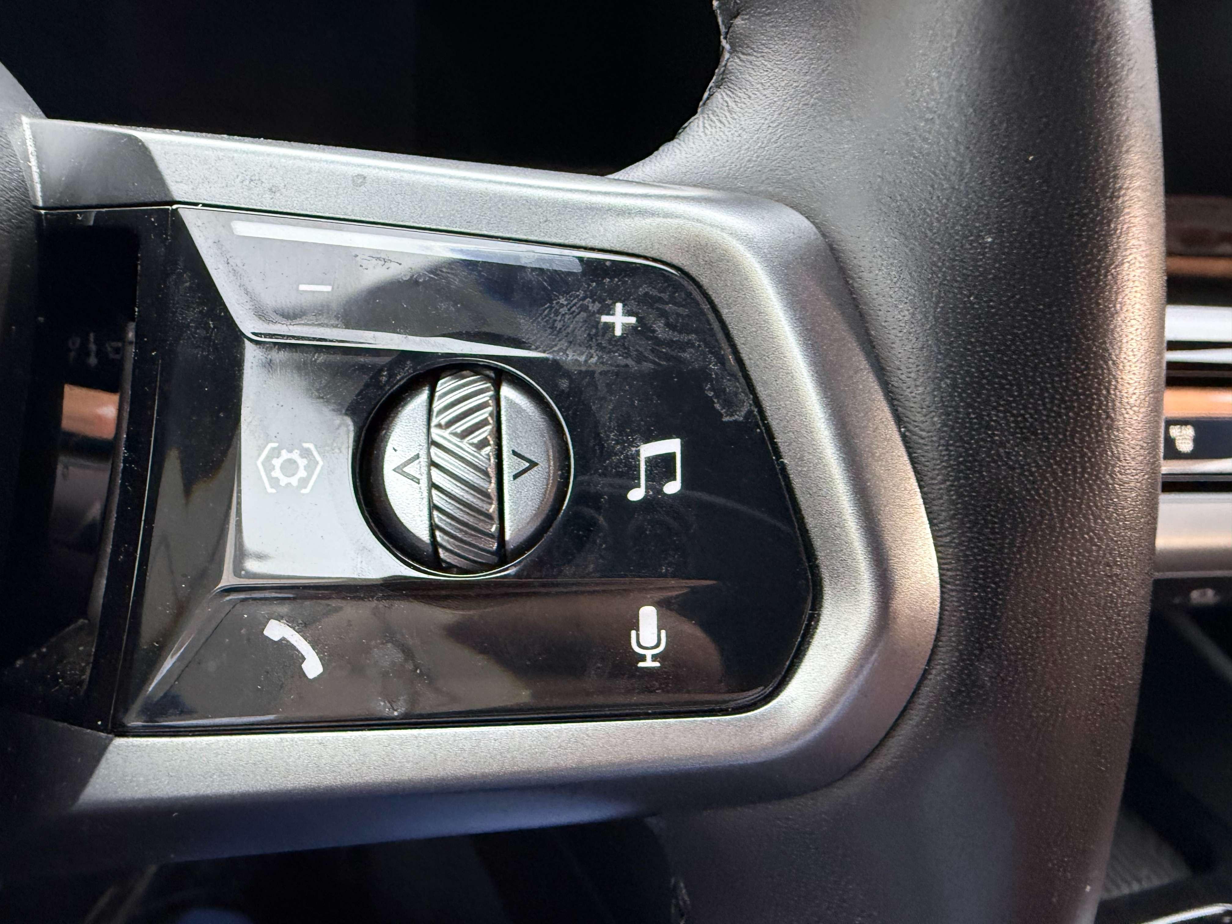 BMW i5 2025 thumb 6