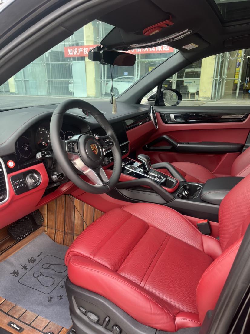 Porsche Cayenne 2019 thumb 11