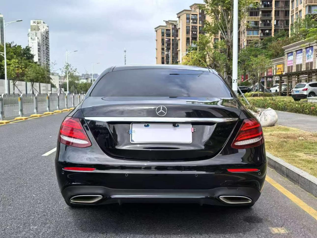 Mercedes-Benz E-Класс 2017 thumb 3