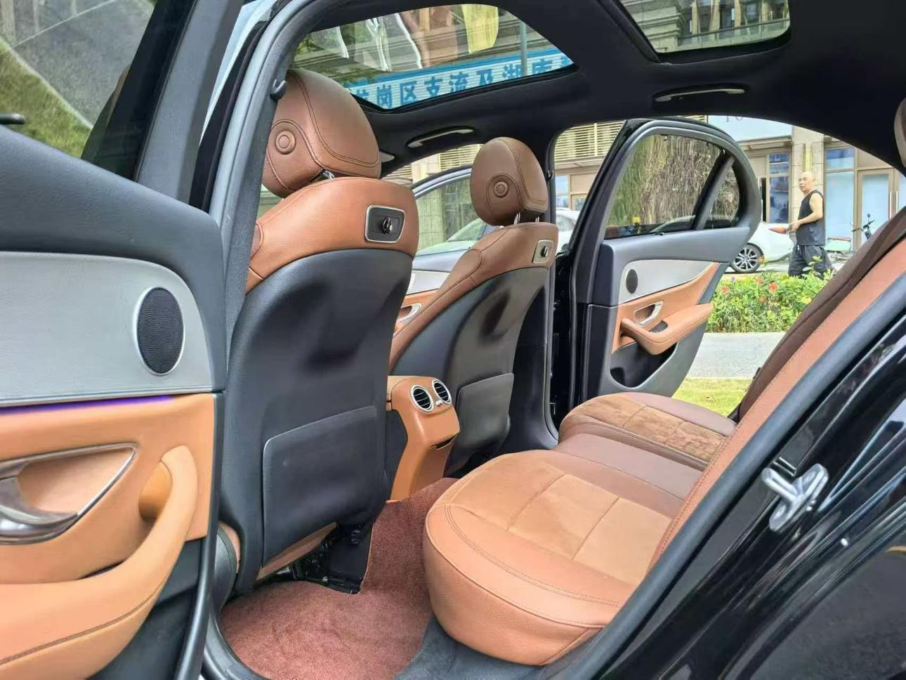 Mercedes-Benz E-Класс 2017 thumb 7