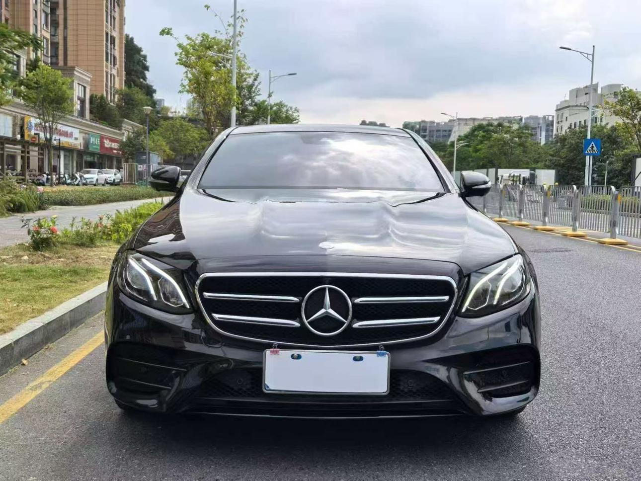 Mercedes-Benz E-Класс 2017 thumb 9