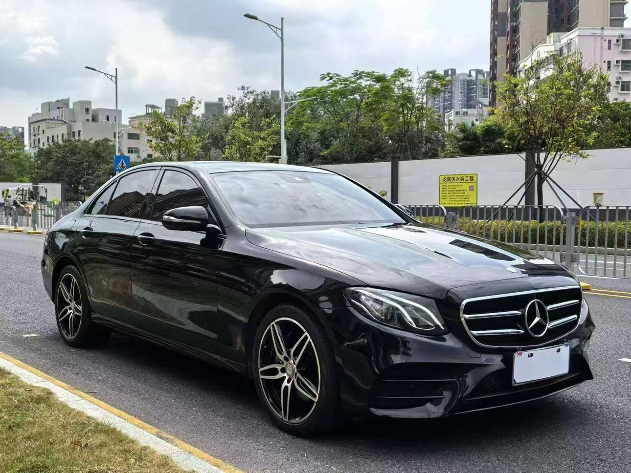 Mercedes-Benz E-Класс 2017 thumb 10