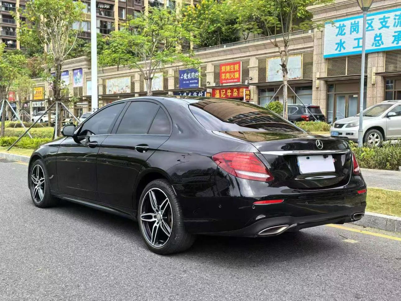 Mercedes-Benz E-Класс 2017 thumb 11