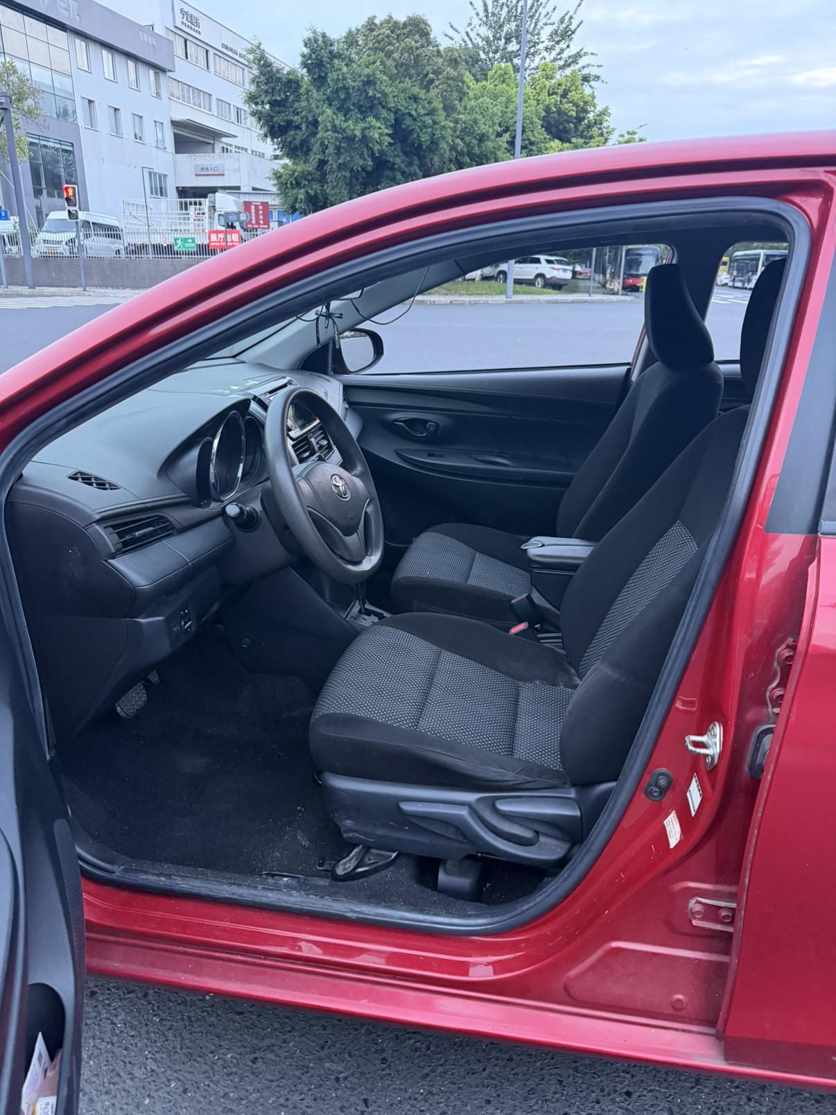 Toyota Vios 2016 thumb 10