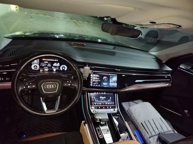 Audi Q7 2022 thumb 3