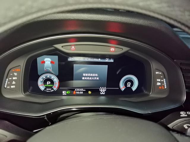 Audi Q7 2022 thumb 4