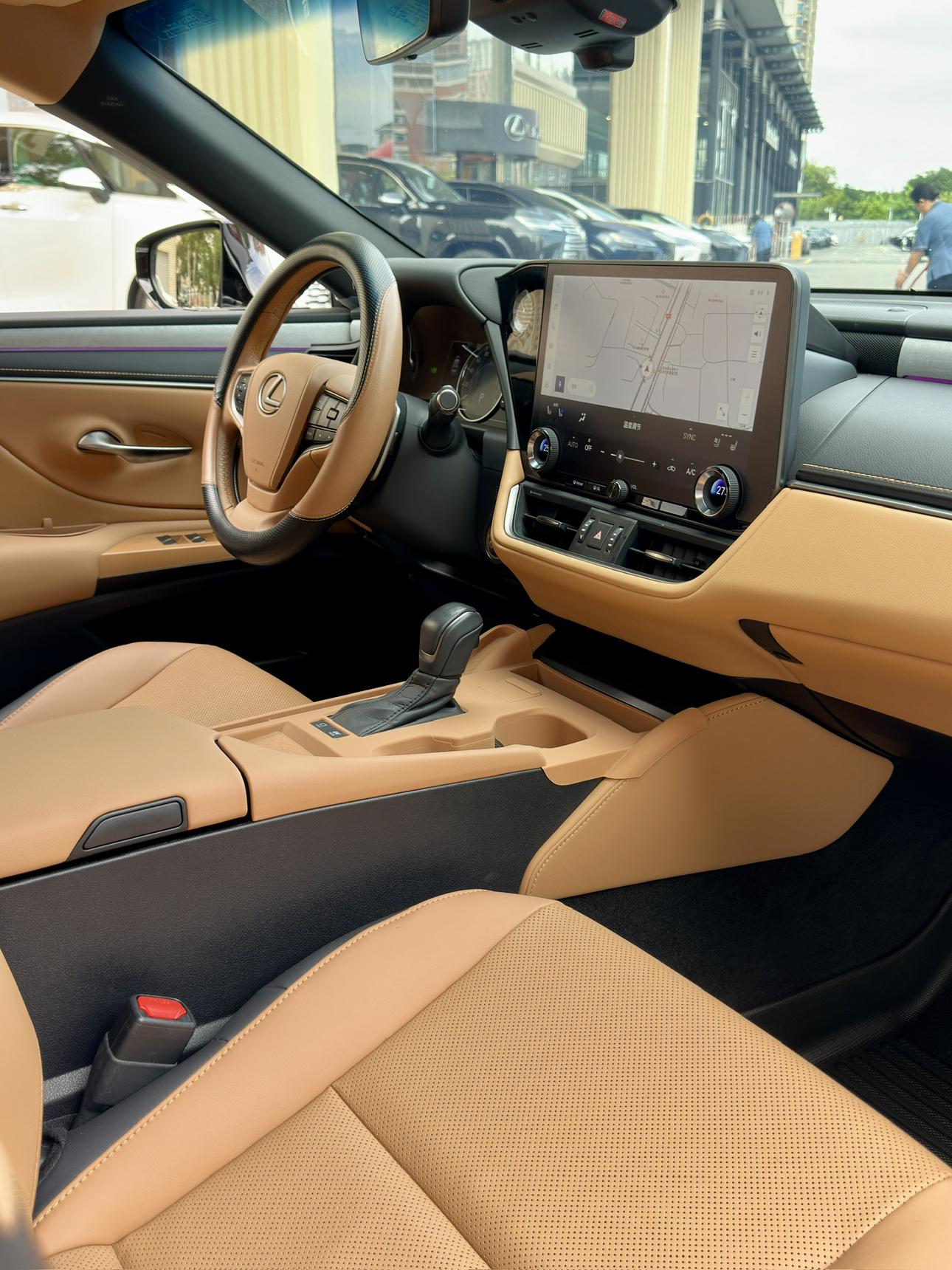 Lexus ES 2025 thumb 3