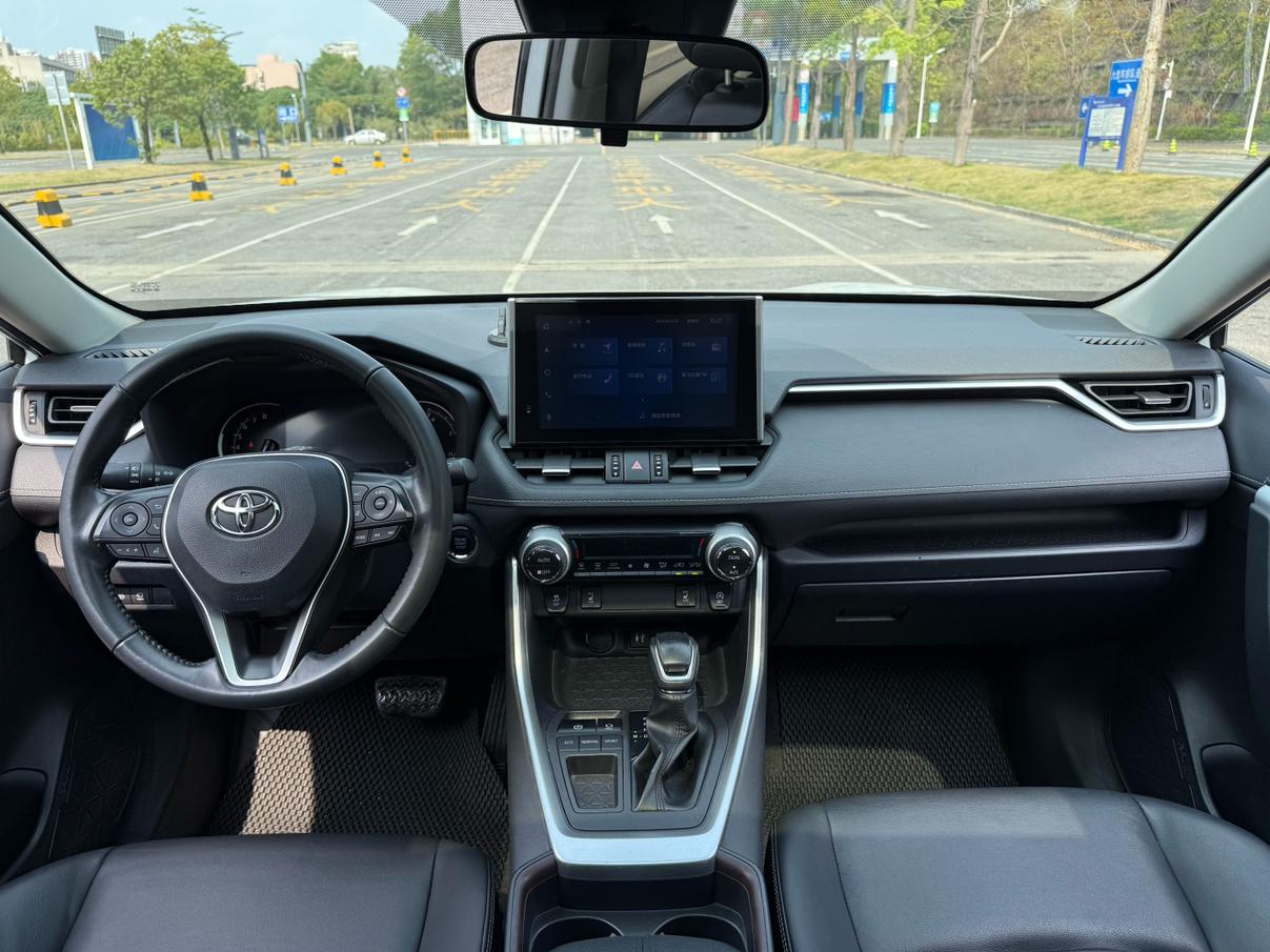 Toyota RAV4 2022 thumb 5