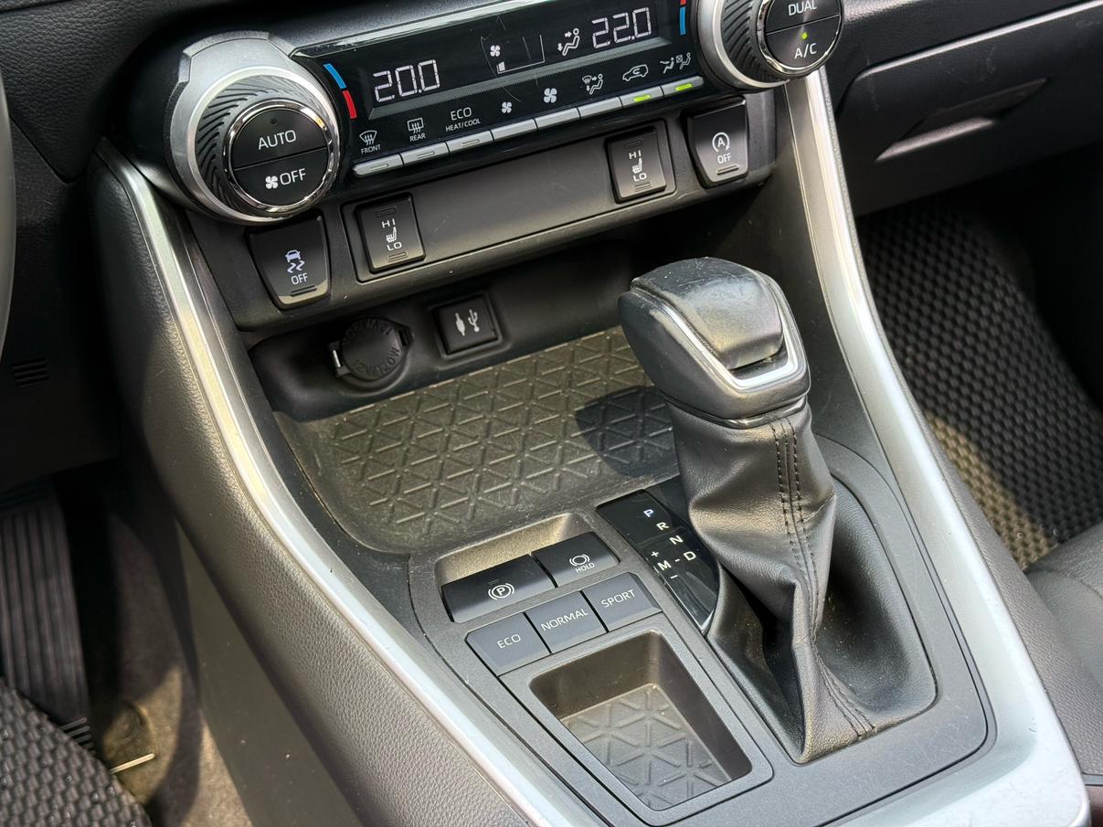 Toyota RAV4 2022 thumb 7