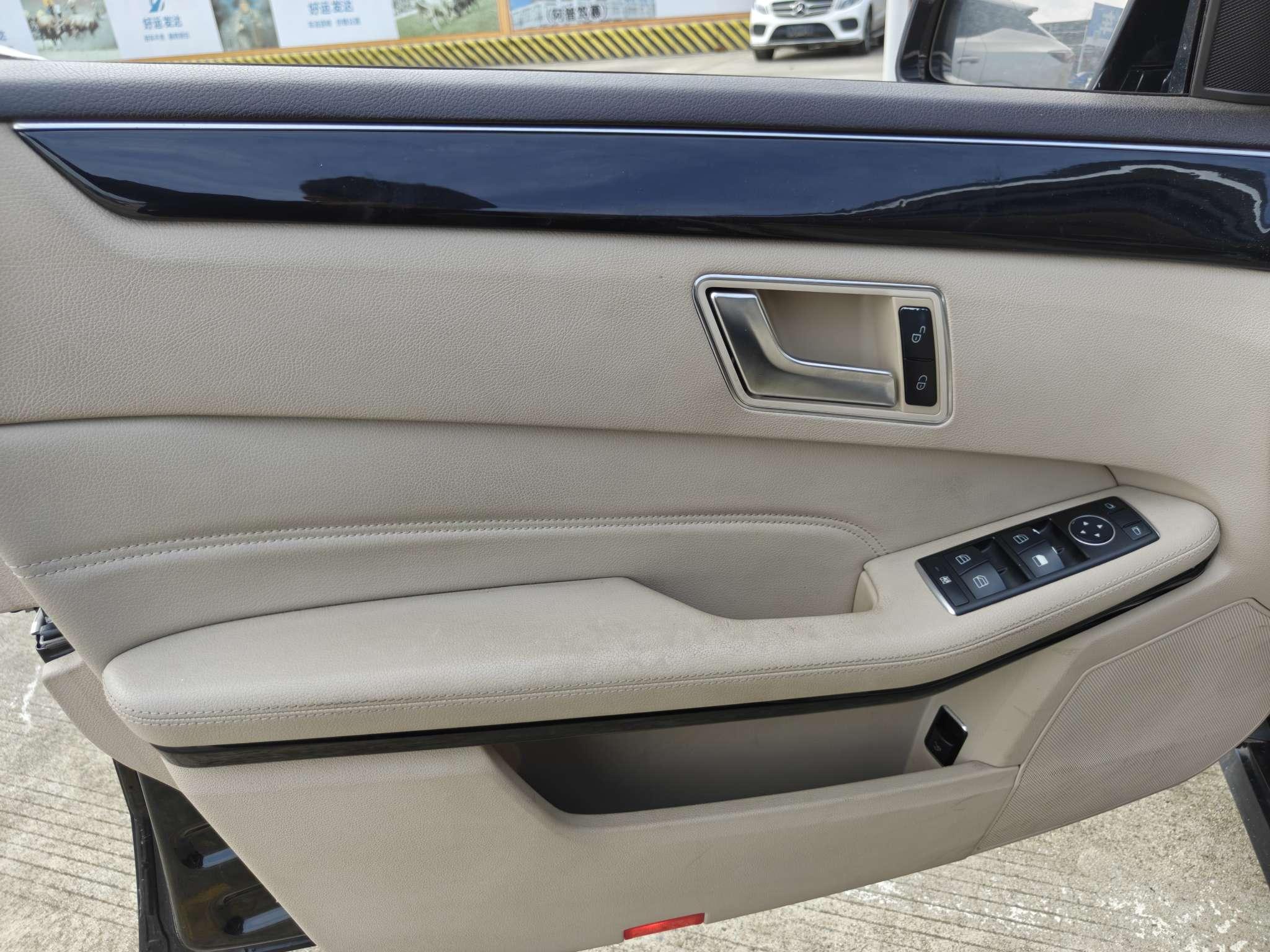 Mercedes-Benz E-Класс 2015 thumb 9