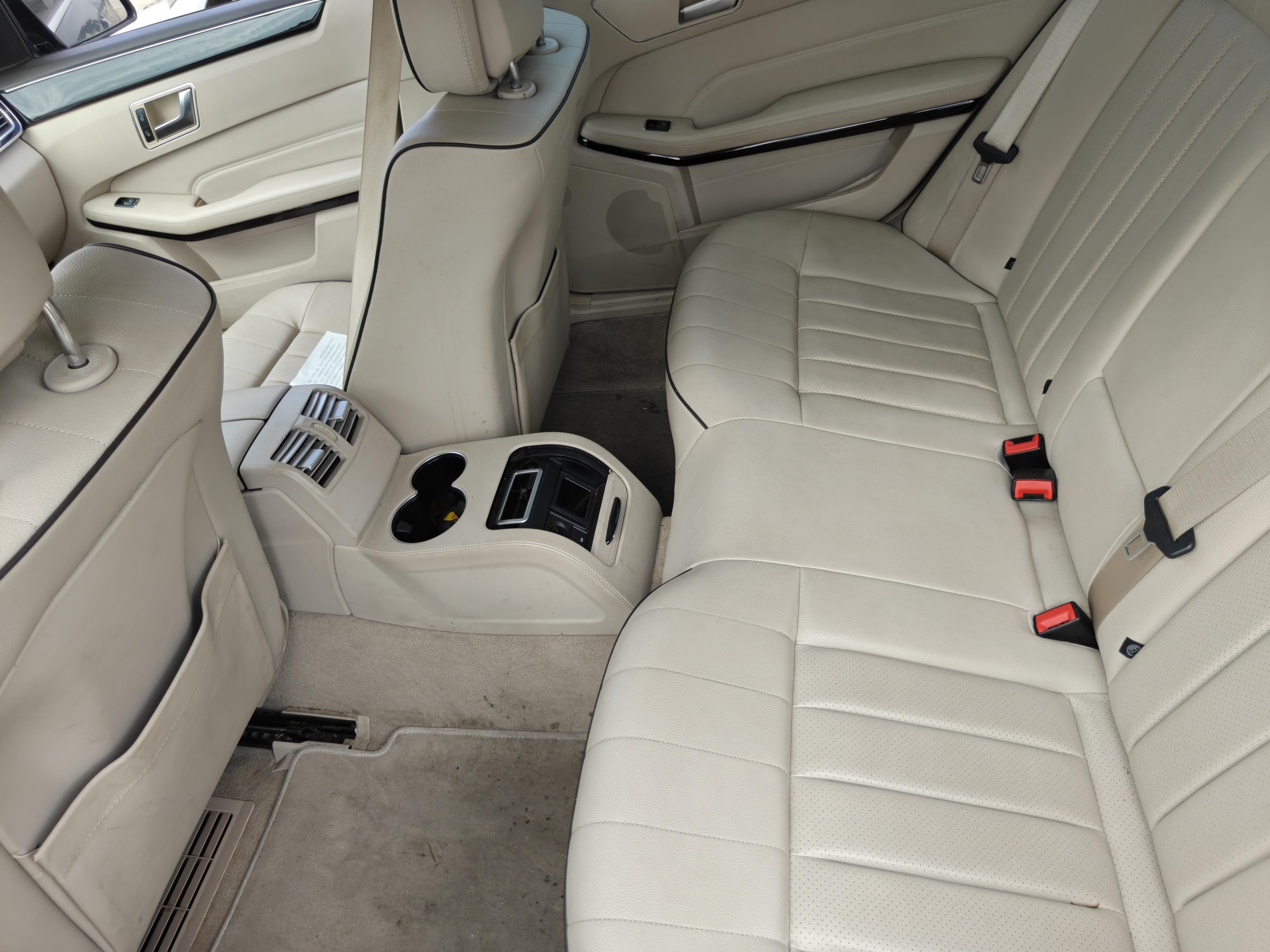 Mercedes-Benz E-Класс 2015 thumb 10
