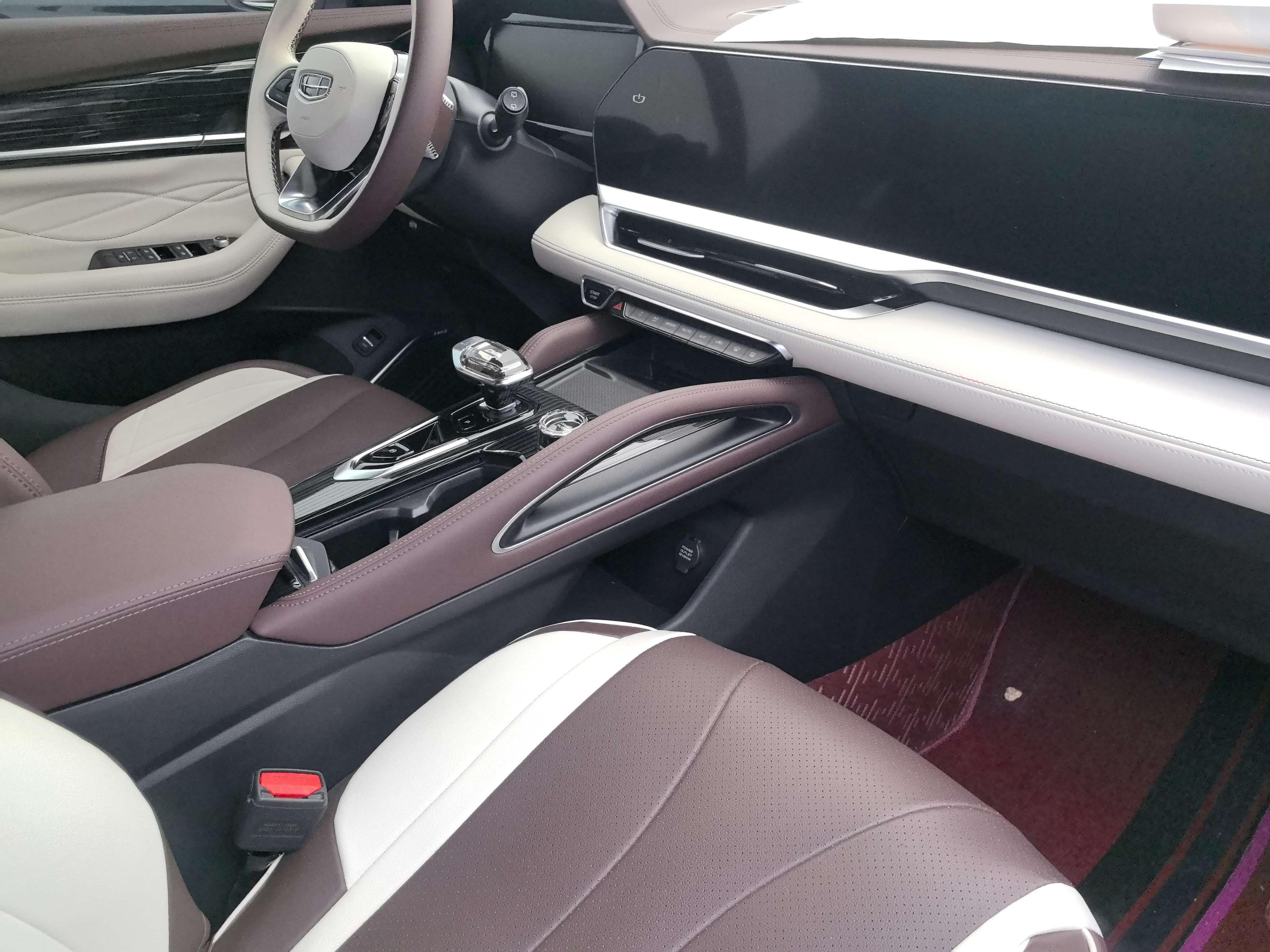 Geely Xingyue L 2021 thumb 5