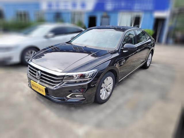 Volkswagen Passat (North America and China) 2019 thumb 11