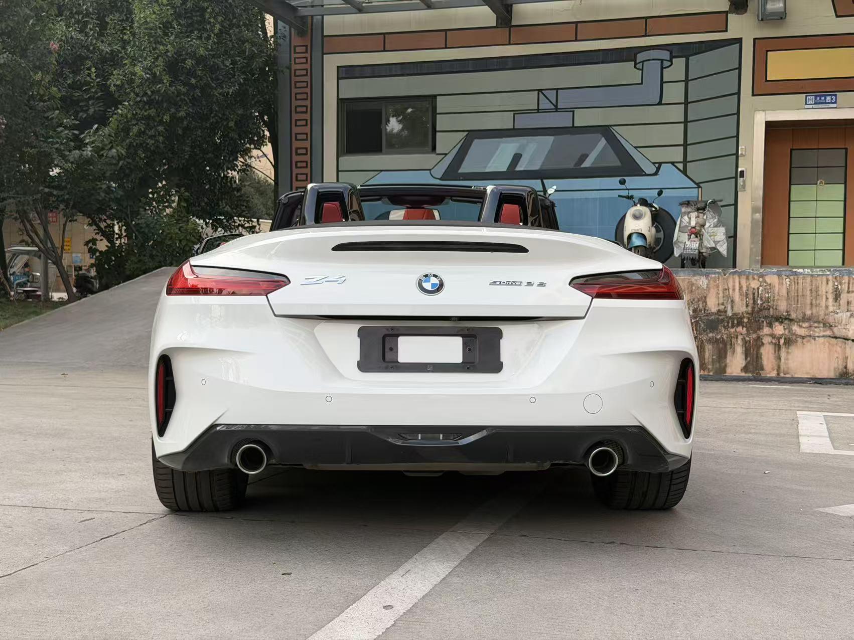 BMW Z4 2019 thumb 3