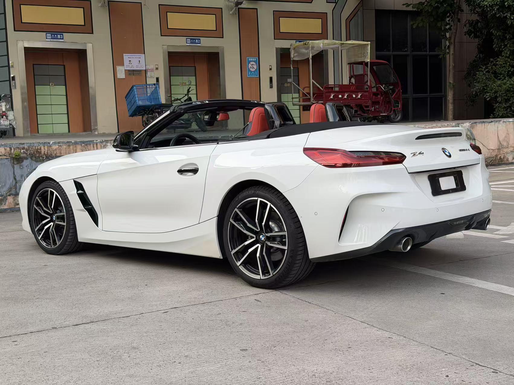 BMW Z4 2019 thumb 12