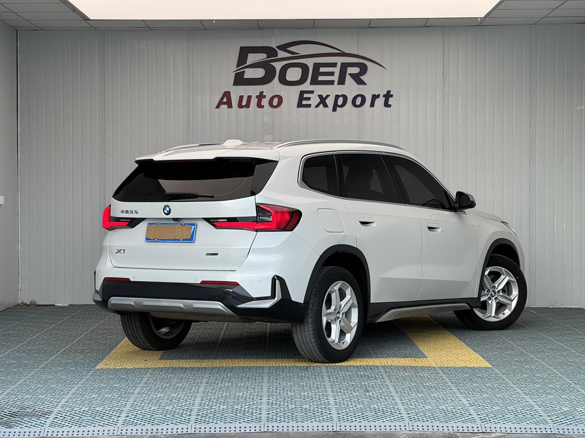 BMW X1 2023 thumb 4
