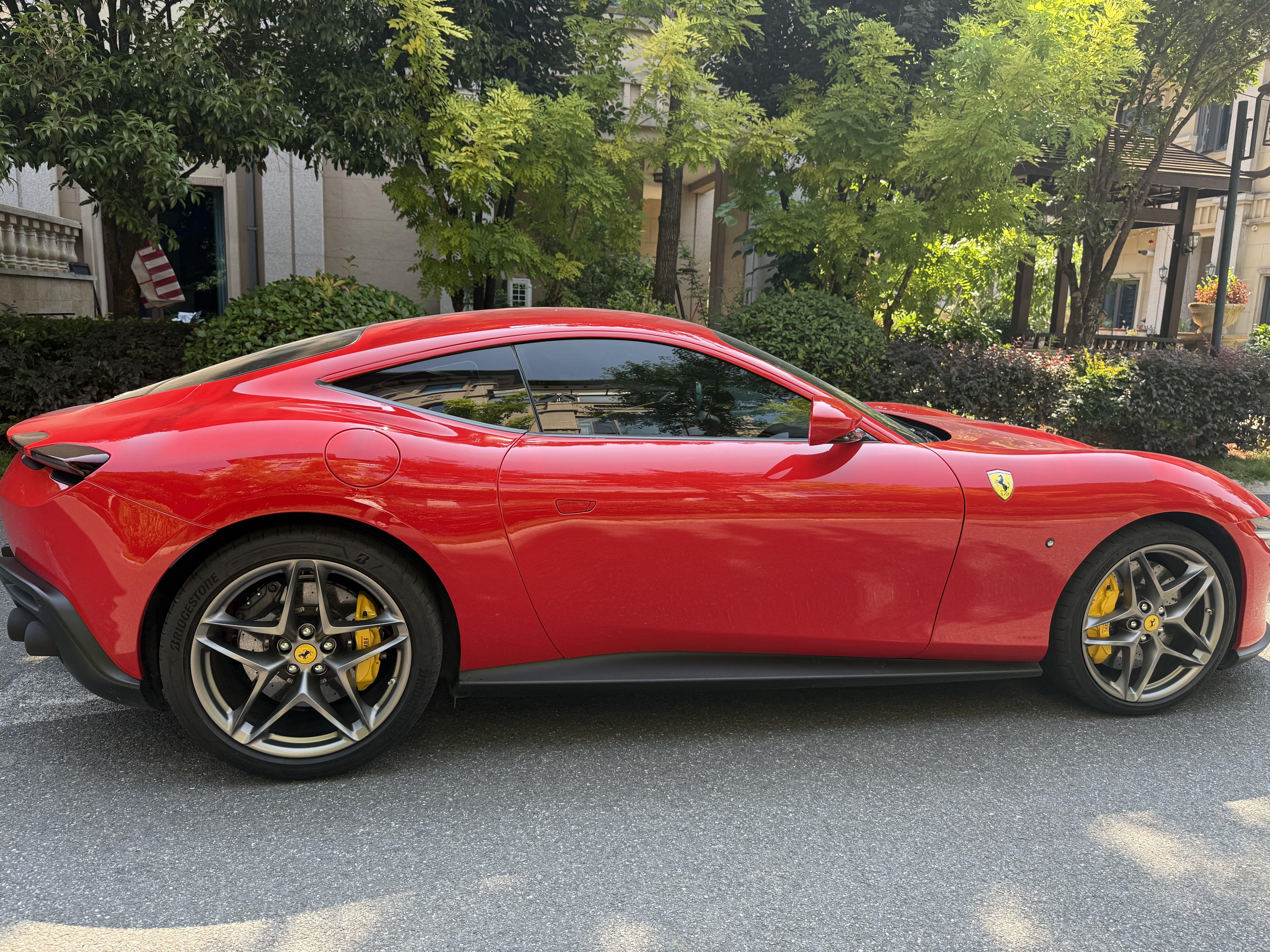Ferrari Roma 2020 thumb 5
