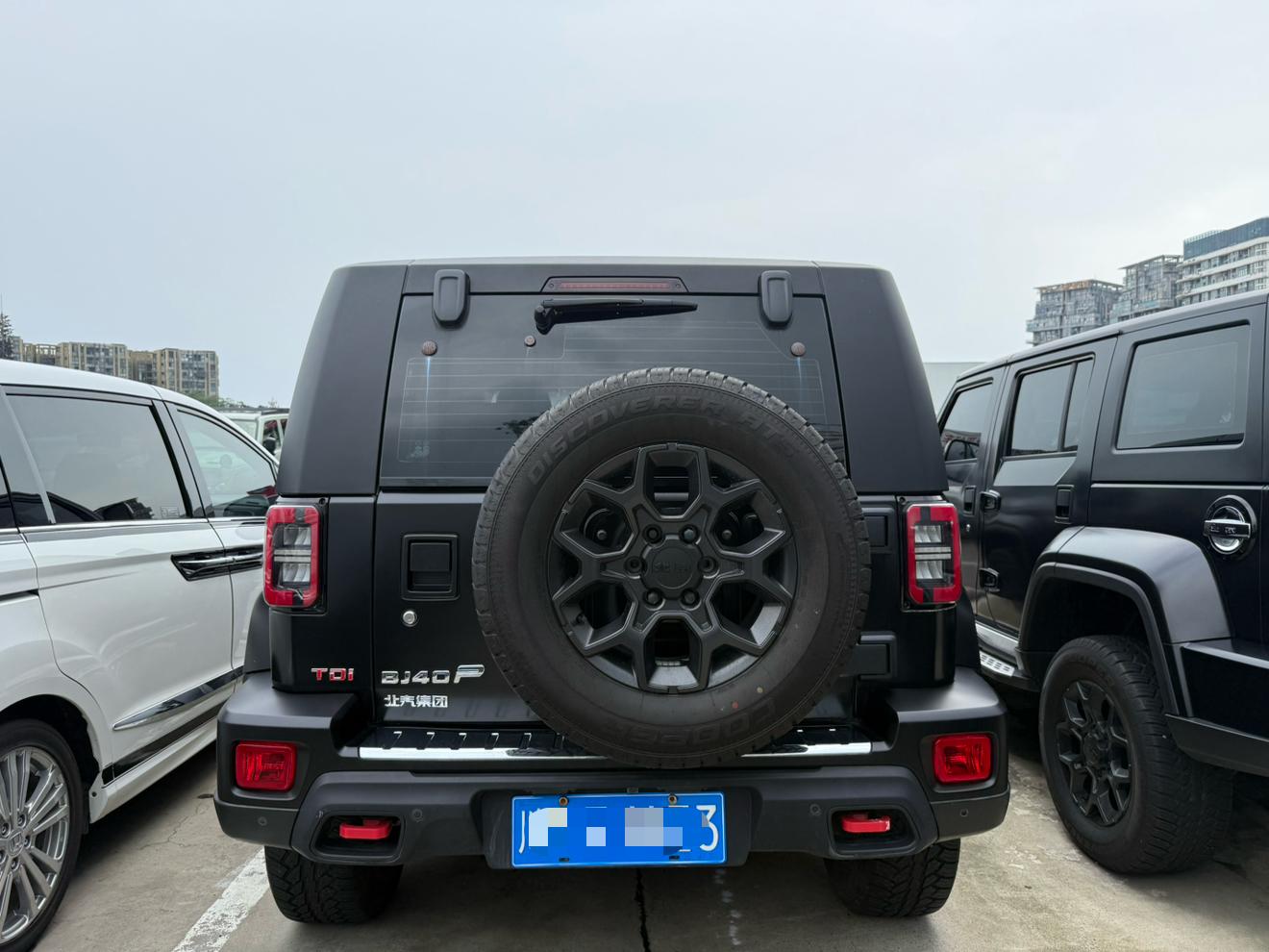 BJ 40 2023 thumb 2