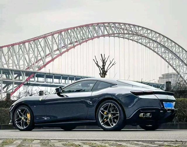 Ferrari Roma 2020 thumb 10