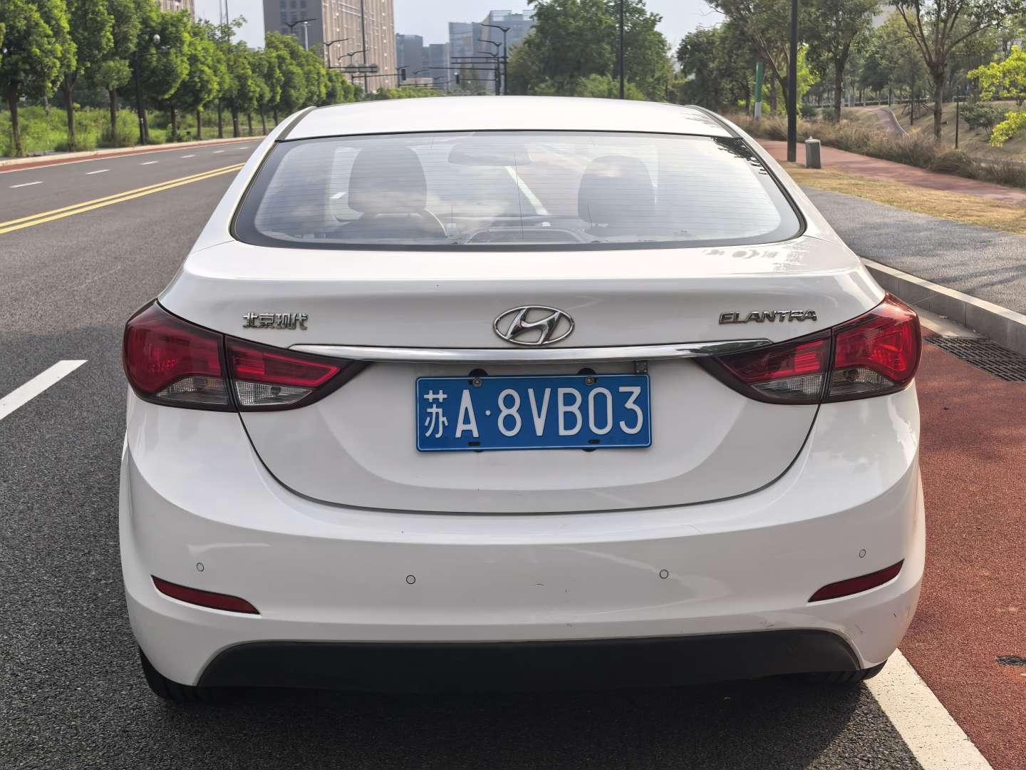 Hyundai Elantra 2016 thumb 3