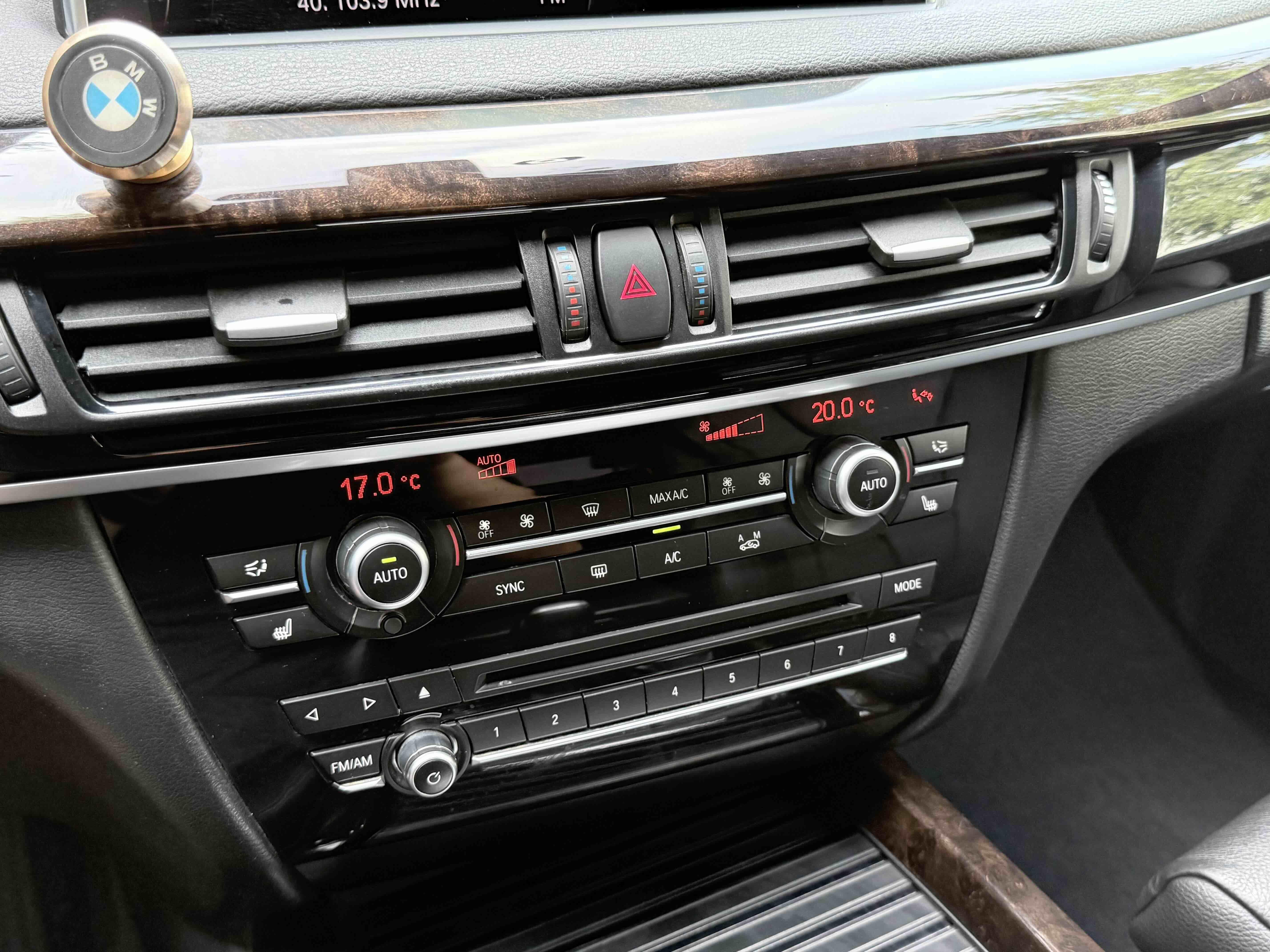 BMW X5 2014 thumb 11