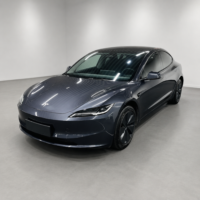 Tesla Model 3 2025 thumb 9