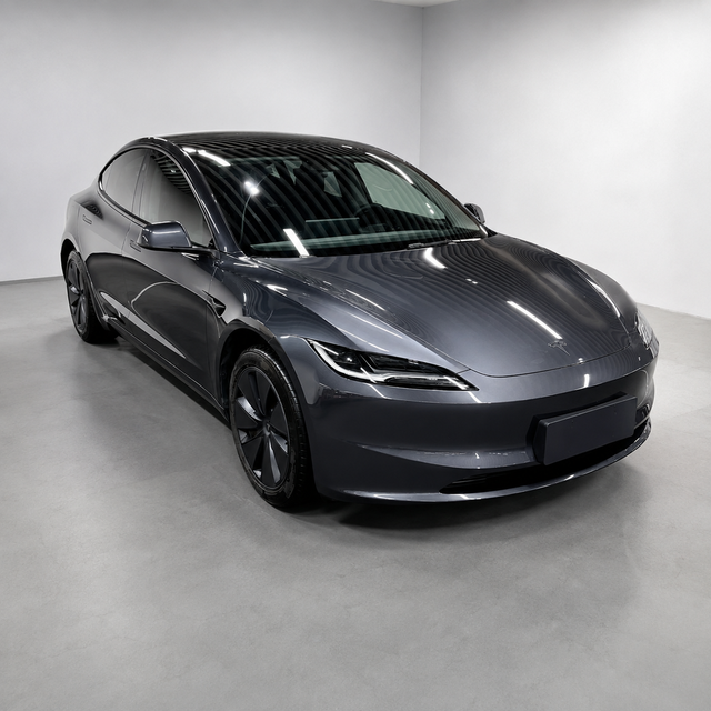 Tesla Model 3 2025 thumb 11