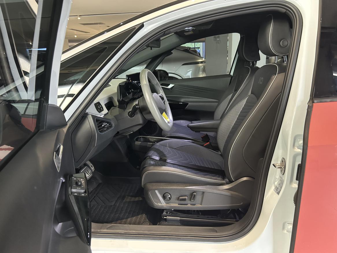 Volkswagen ID.3 2023 thumb 6