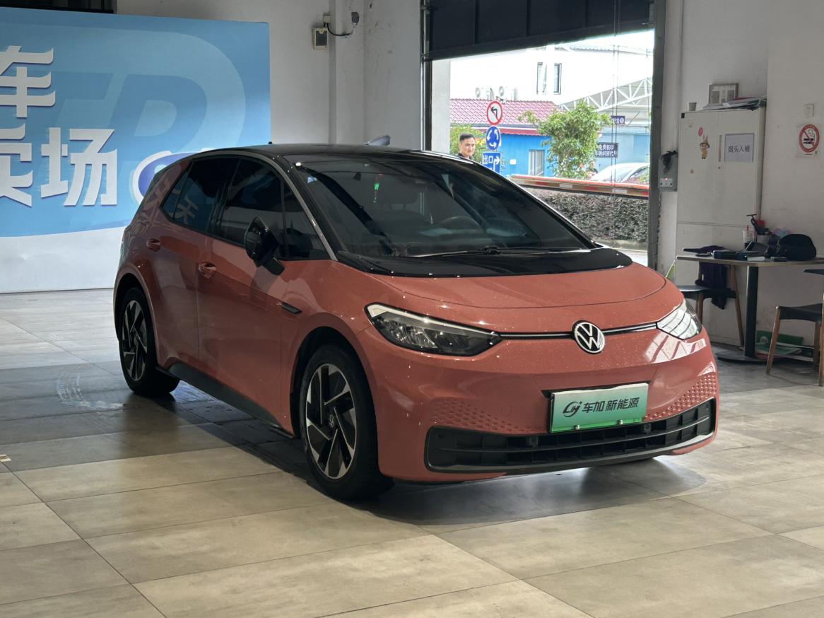 Volkswagen ID.3 2023 thumb 10