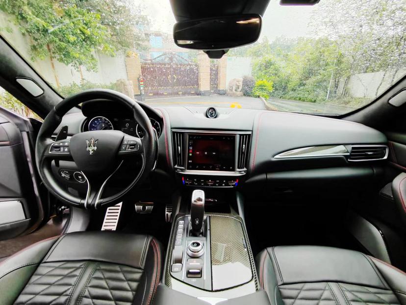 Maserati Levante 2021 thumb 7