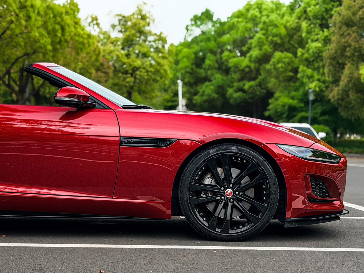 Jaguar F-Type 2023 thumb 9