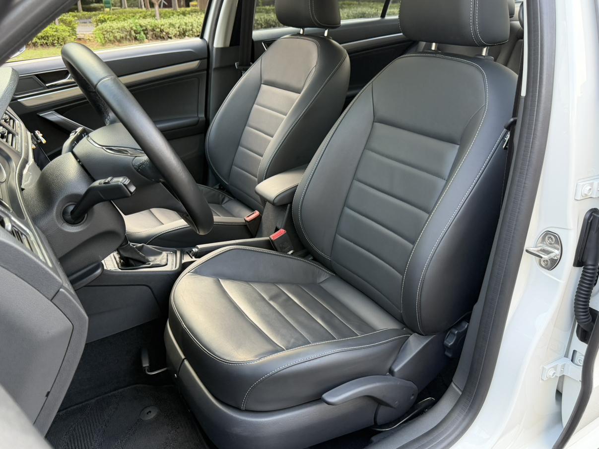 Volkswagen Lavida XR 2017 thumb 10