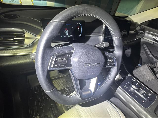 BYD Destroyer 05 2023 thumb 2