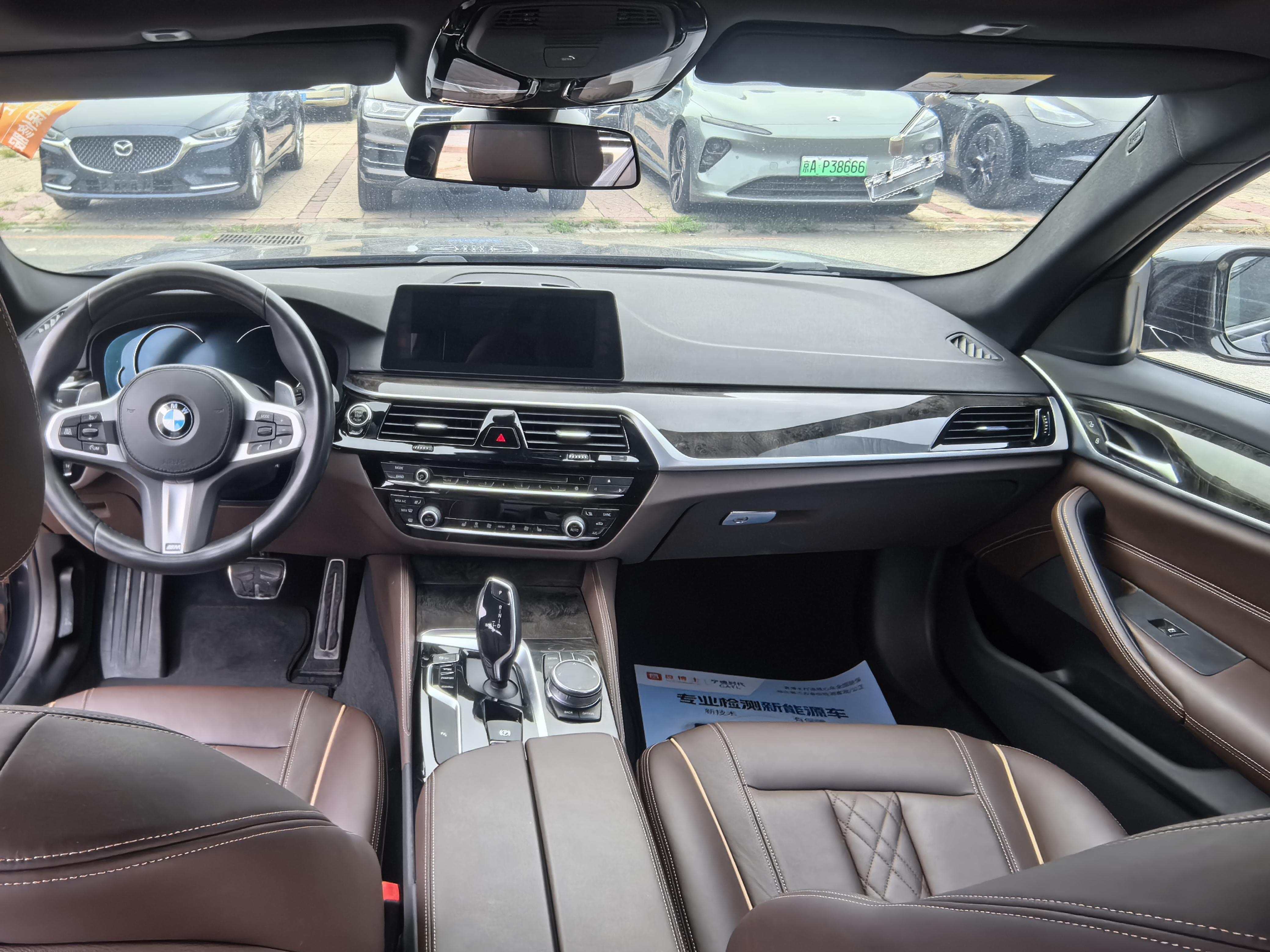 BMW 5 серии 2018 thumb 5