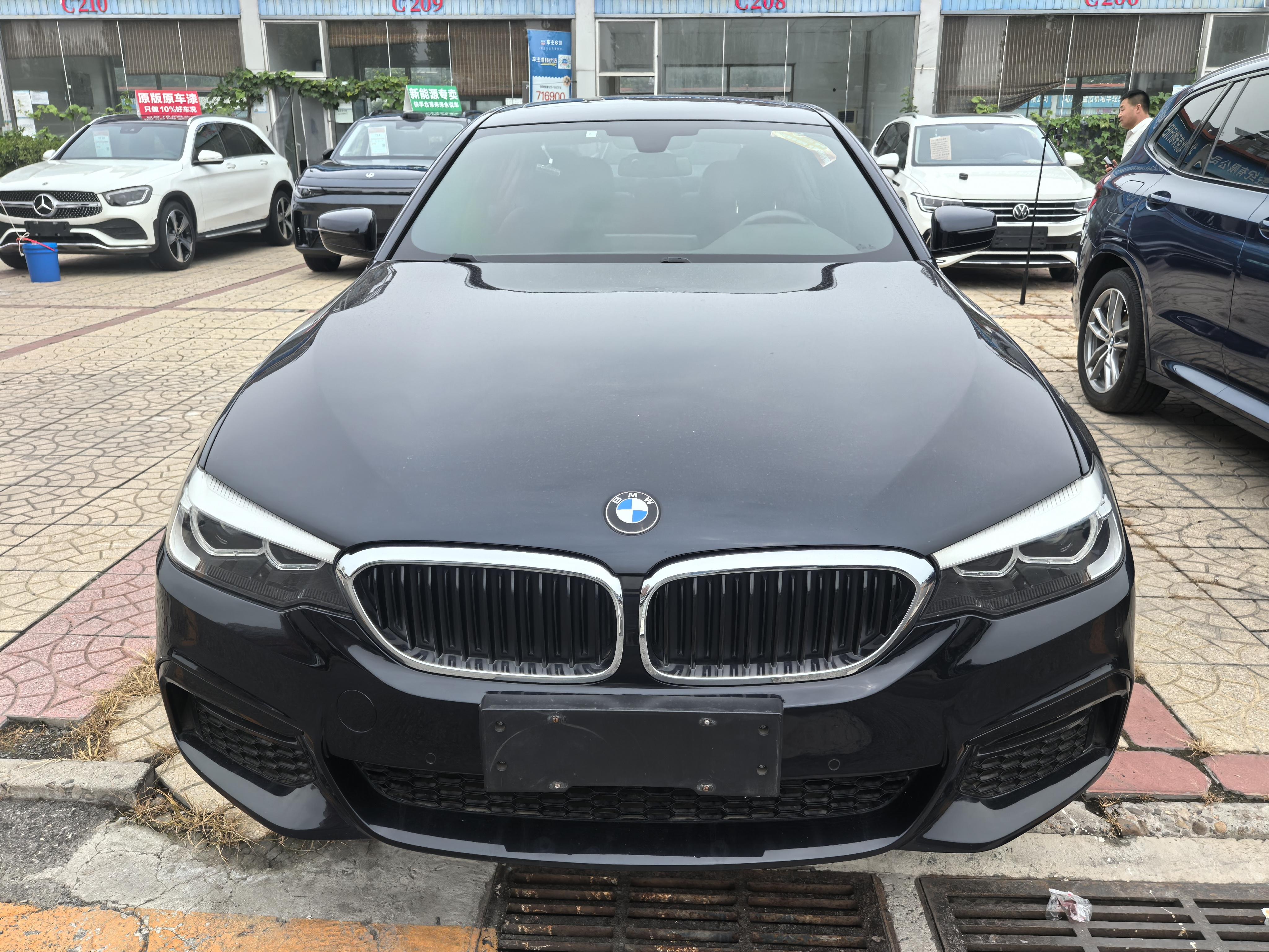 BMW 5 серии 2018 thumb 10