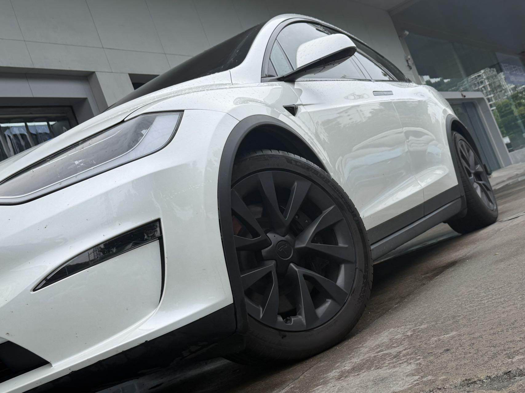 Tesla Model X 2023 thumb 5