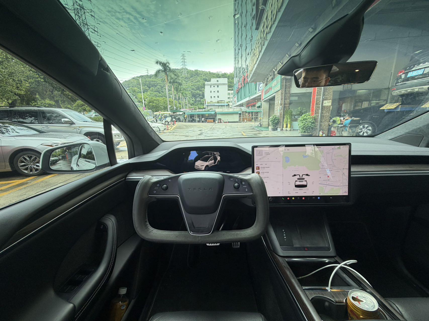 Tesla Model X 2023 thumb 10