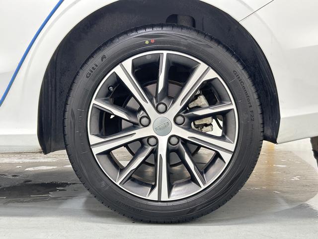 Geely Emgrand 2022 thumb 7