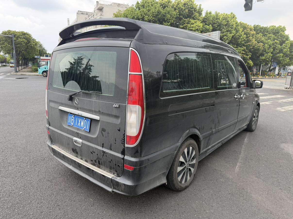 Mercedes-Benz Wei Ting 2010 thumb 4