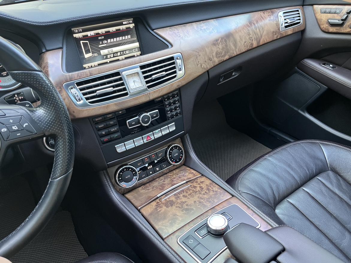 Mercedes-Benz CLS 2012 thumb 9